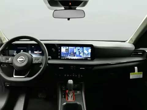 Photos of 2026 Nissan Kicks SR for sale in Terre Haute, IN at Dorsett Nissan