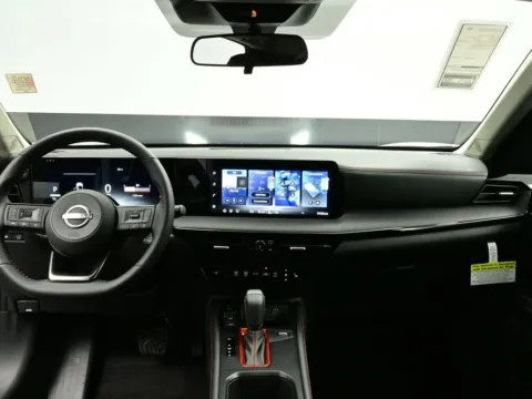 Photos of 2026 Nissan Kicks SR for sale in Terre Haute, IN at Dorsett Nissan