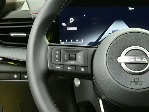 More photos of 2026 Nissan Kicks SR at Dorsett Nissan, IN