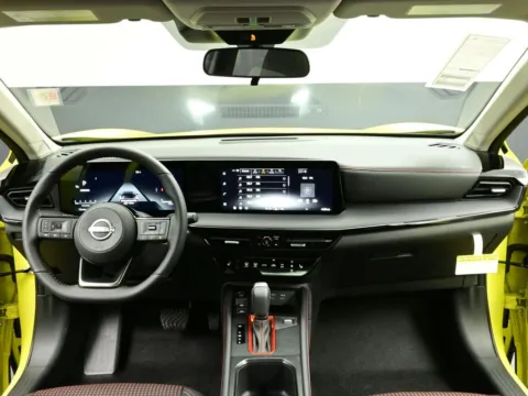 Photos of 2026 Nissan Kicks SR for sale in Terre Haute, IN at Dorsett Nissan