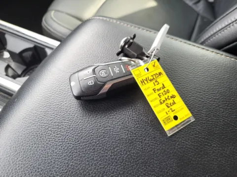 More photos of 2015 Ford F-150 Lariat at Dorsett Nissan, IN