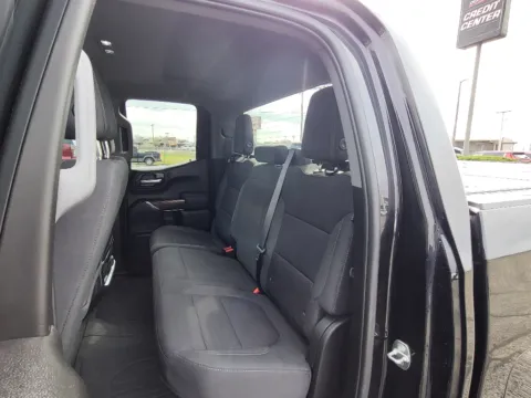 More photos of 2022 GMC Sierra Limited 1500 Elevation at Dorsett Nissan, IN