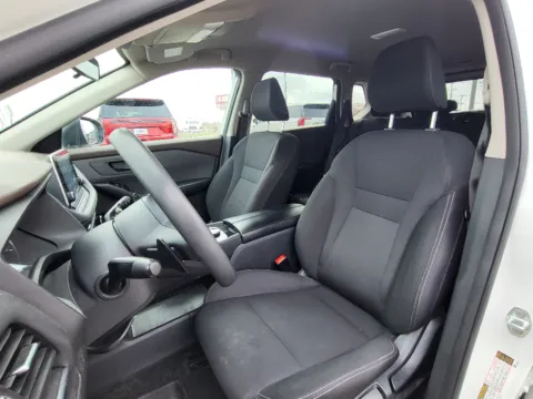 More photos of 2023 Nissan Rogue S at Dorsett Nissan, IN