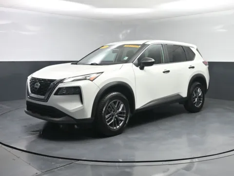 White 2023 Nissan Rogue S for sale in Terre Haute, IN