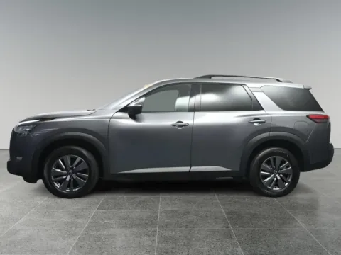 More photos of 2025 Nissan Pathfinder SV at Dorsett Nissan, IN