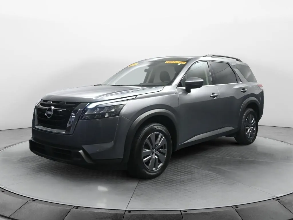 Gray 2025 Nissan Pathfinder SV for sale in Terre Haute, IN