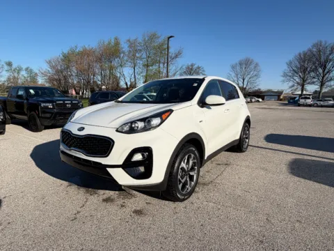 White 2020 Kia Sportage LX for sale in Terre Haute, IN