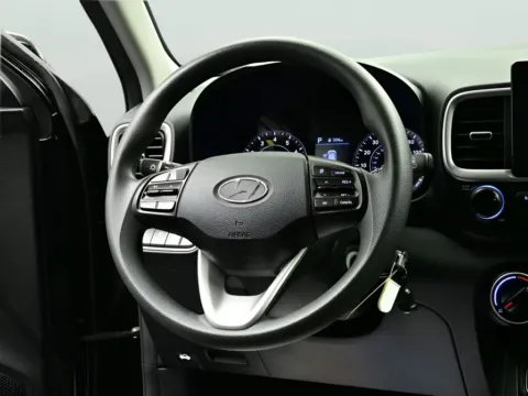 Another view of 2020 Hyundai Venue SE for sale in Terre Haute, IN at Dorsett Nissan