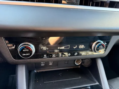 More photos of 2025 Mitsubishi Outlander SE at Dorsett Nissan, IN