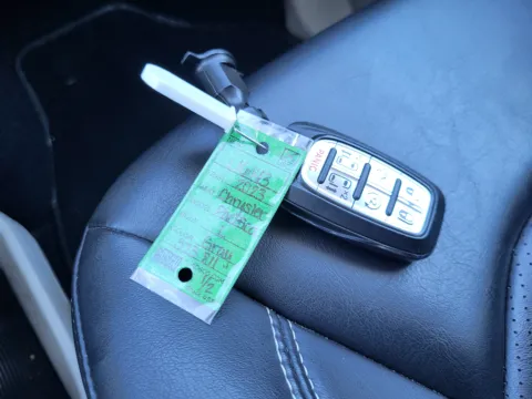 More photos of 2023 Chrysler Pacifica Touring L at Dorsett Nissan, IN