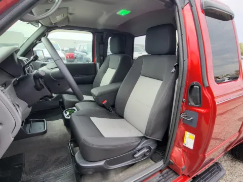 Photos of 2011 Ford Ranger XLT for sale in Terre Haute, IN at Dorsett Nissan