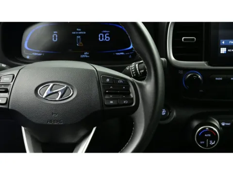 More photos of 2025 Hyundai Venue SEL at Dorsett Nissan, IN