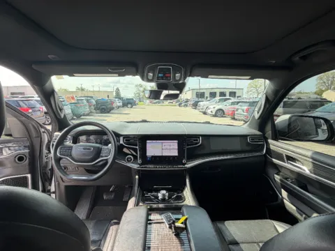 Another view of 2022 Jeep Wagoneer Series III for sale in Terre Haute, IN at Dorsett Nissan