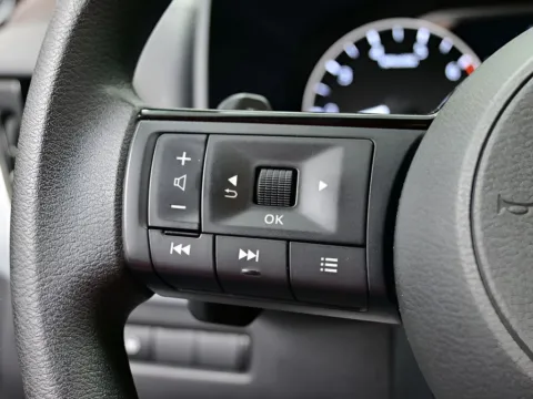 More photos of 2022 Nissan Rogue SV at Dorsett Nissan, IN