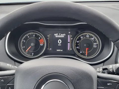 More photos of 2021 Jeep Cherokee Altitude at Dorsett Nissan, IN