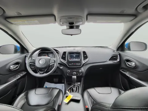 Photos of 2021 Jeep Cherokee Altitude for sale in Terre Haute, IN at Dorsett Nissan