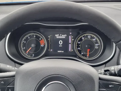 More photos of 2021 Jeep Cherokee Altitude at Dorsett Nissan, IN