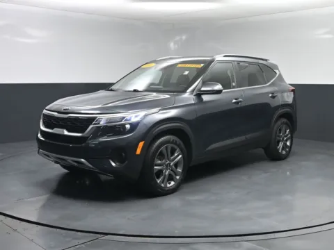 Gray 2021 Kia Seltos S for sale in Terre Haute, IN