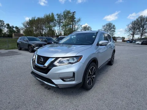 Silver 2020 Nissan Rogue SL for sale in Terre Haute, IN