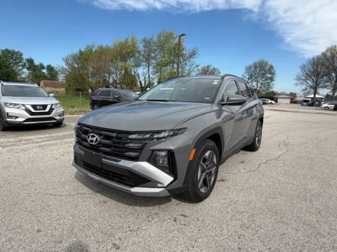 Gray 2025 Hyundai Tucson SEL for sale in Terre Haute, IN