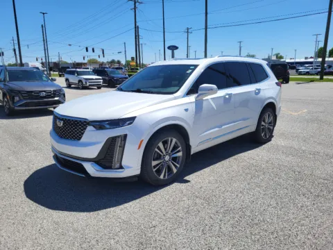 White 2020 Cadillac XT6 AWD Premium Luxury for sale in Terre Haute, IN