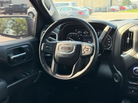 More photos of 2021 GMC Sierra 1500 AT4 at Dorsett Nissan, IN