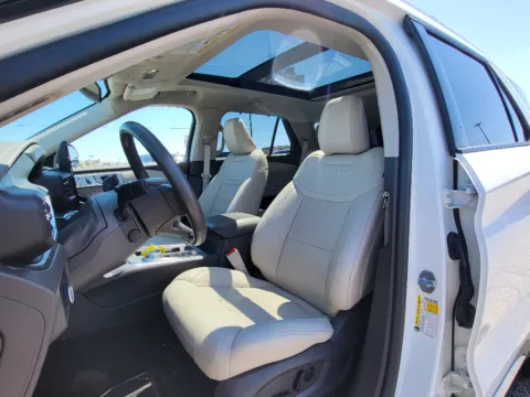 Another view of 2023 Ford Explorer Platinum for sale in Terre Haute, IN at Dorsett Nissan