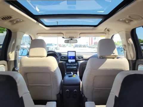 Another view of 2023 Ford Explorer Platinum for sale in Terre Haute, IN at Dorsett Nissan