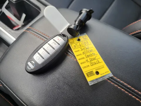 More photos of 2020 Nissan Sentra SR at Dorsett Nissan, IN