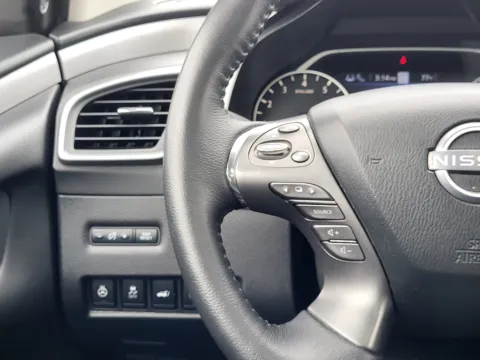 More photos of 2024 Nissan Murano SV at Dorsett Nissan, IN