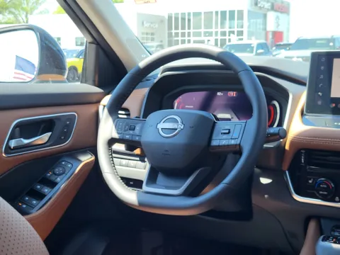More photos of 2026 Nissan Rogue Platinum at Dorsett Nissan, IN