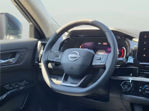 More photos of 2026 Nissan Pathfinder Platinum at Dorsett Nissan, IN