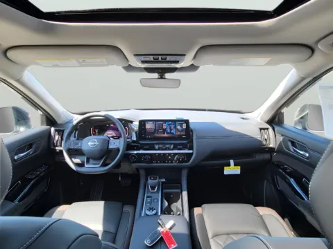 Photos of 2026 Nissan Pathfinder Platinum for sale in Terre Haute, IN at Dorsett Nissan