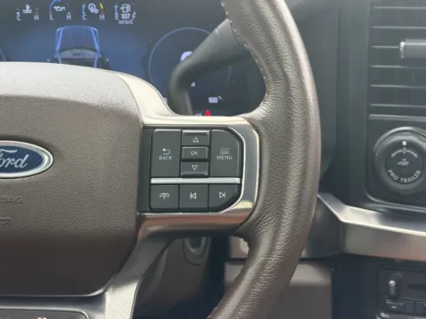 More photos of 2023 Ford F-250 Super Duty King Ranch at Dorsett Nissan, IN
