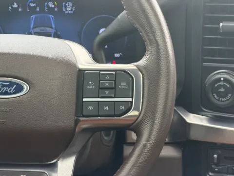More photos of 2023 Ford F-250 Super Duty King Ranch at Dorsett Nissan, IN