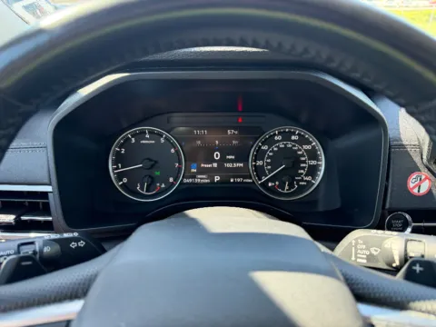 More photos of 2024 Mitsubishi Outlander SE at Dorsett Nissan, IN