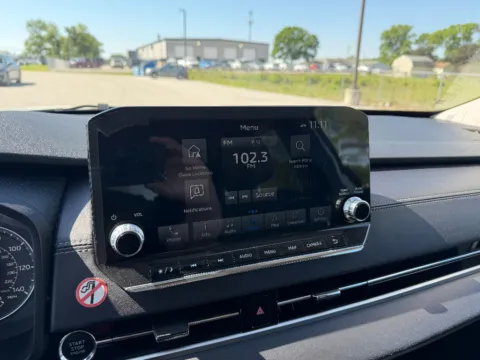 More photos of 2024 Mitsubishi Outlander SE at Dorsett Nissan, IN