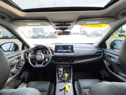 Photos of 2024 Nissan Rogue Platinum for sale in Terre Haute, IN at Dorsett Nissan