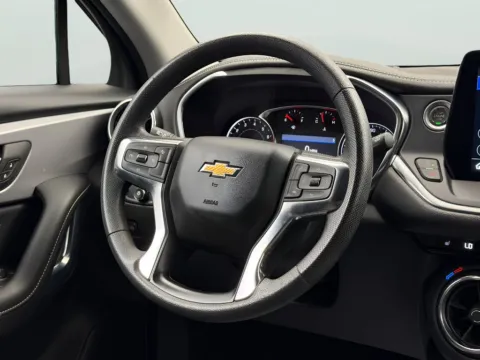 More photos of 2024 Chevrolet Blazer LT at Dorsett Nissan, IN
