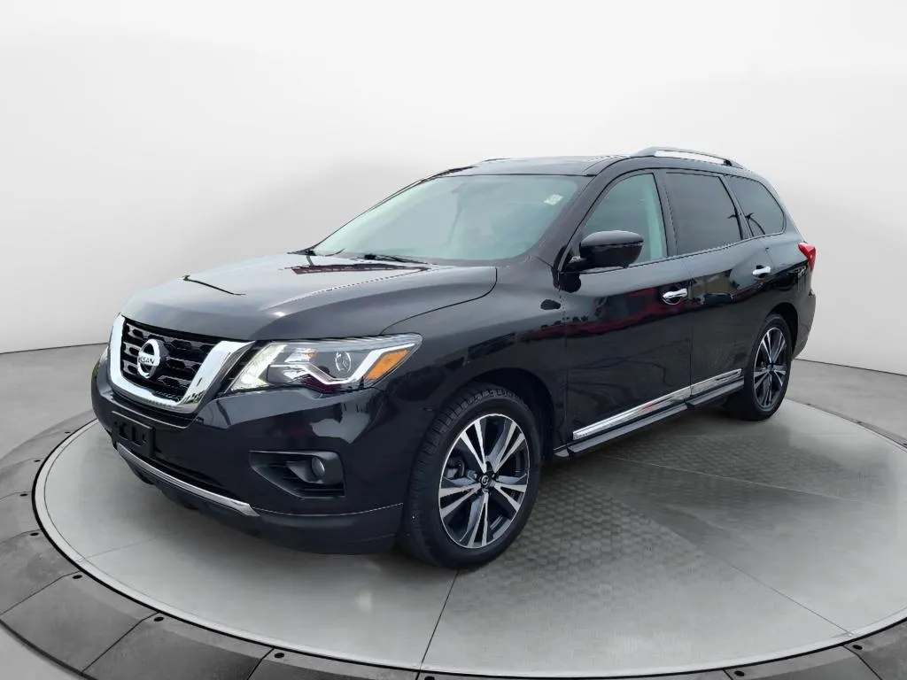 2020 Nissan Pathfinder Platinum