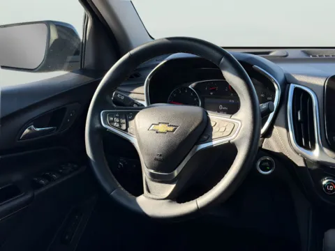 More photos of 2023 Chevrolet Equinox Premier at Dorsett Nissan, IN