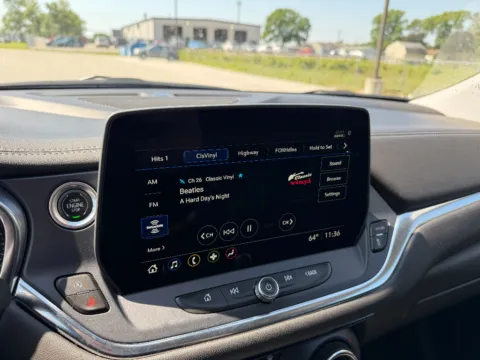 More photos of 2023 Chevrolet Blazer LT at Dorsett Nissan, IN