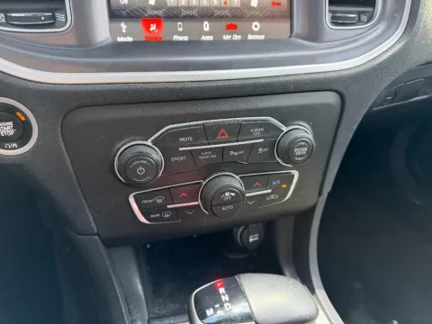 More photos of 2021 Dodge Charger SXT at Dorsett Nissan, IN
