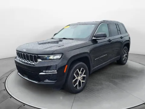 Black 2023 Jeep Grand Cherokee Limited for sale in Terre Haute, IN