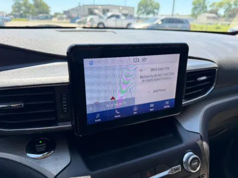More photos of 2020 Ford Explorer XLT at Dorsett Nissan, IN