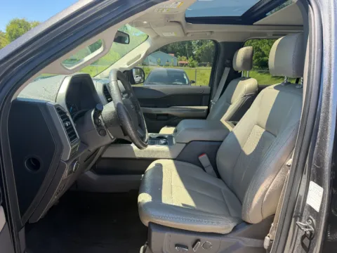 Photos of 2019 Ford Expedition MAX XLT for sale in Terre Haute, IN at Dorsett Nissan