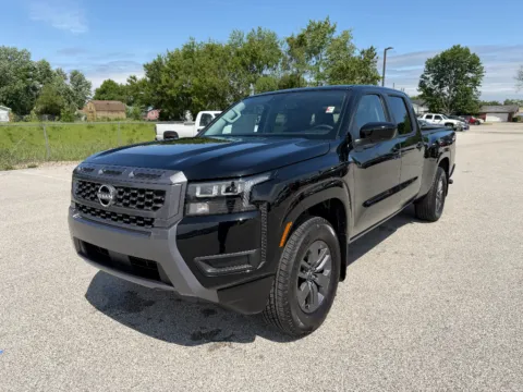 Black 2026 Nissan Frontier SV for sale in Terre Haute, IN
