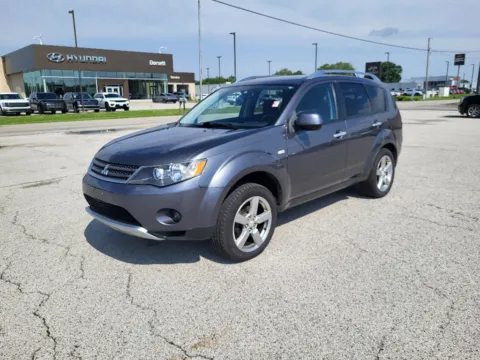 Gray 2007 Mitsubishi Outlander XLS for sale in Terre Haute, IN