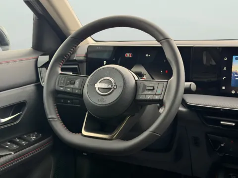 More photos of 2026 Nissan Kicks SR at Dorsett Nissan, IN