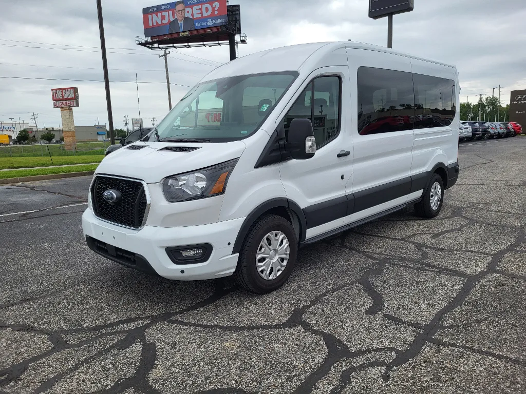 2024 Ford Transit Wagon T-350 Med Roof Slide XLT